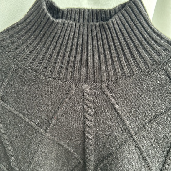 Pull - Picture 2 of 4